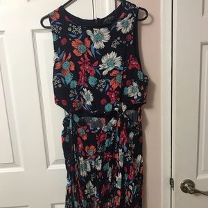 Floral cut out summer dress